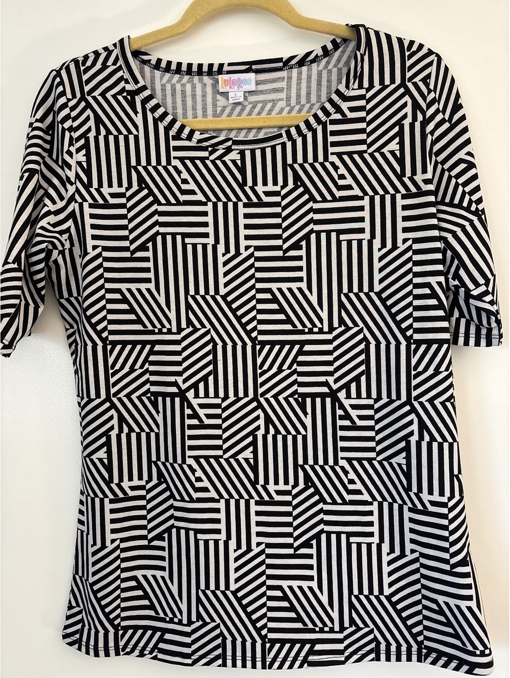 Lularoe Gigi, Women’s L